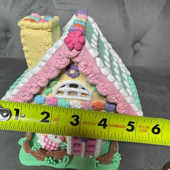 Light Up Small Easter Pastel Gingerbread House Bunny Spring Decor NEW WITH TAG - Picture 6 of 7